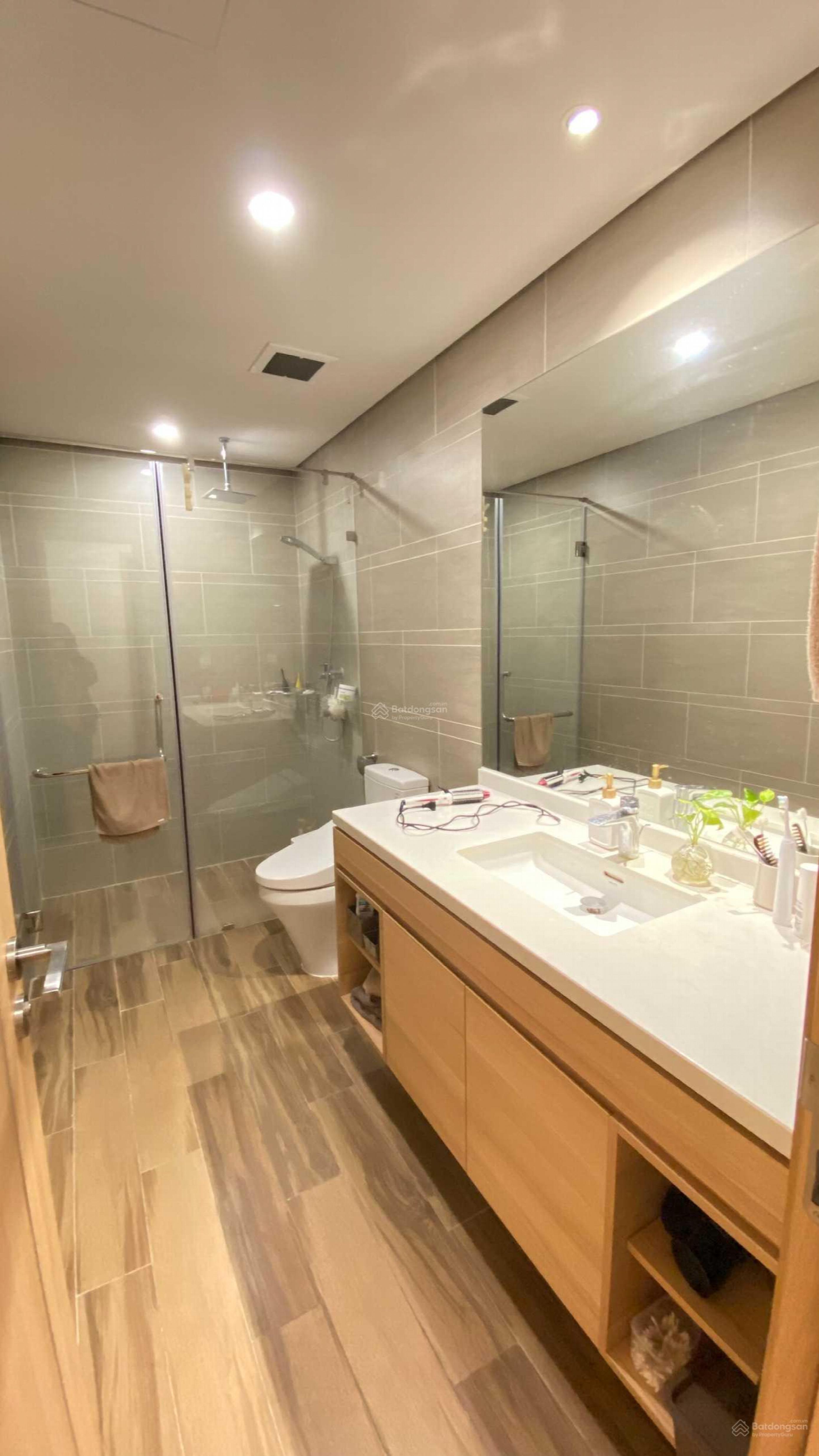 GoldSeason, Vietnam GoldSeason, Vietnam