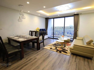 D'. Le Pont D'or - Hoang Cau, Vietnam  D'. Le Pont D'or - Hoang Cau, Vietnam