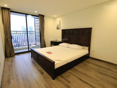 D'. Le Pont D'or - Hoang Cau, Vietnam D'. Le Pont D'or - Hoang Cau, Vietnam