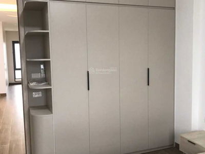 Ngoc Thuy Ward, Vietnam Ngoc Thuy Ward, Vietnam