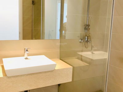 Diamond Island, Vietnam Diamond Island, Vietnam