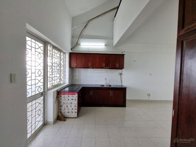 An Hoa apartment complex, Vietnam  An Hoa apartment complex, Vietnam