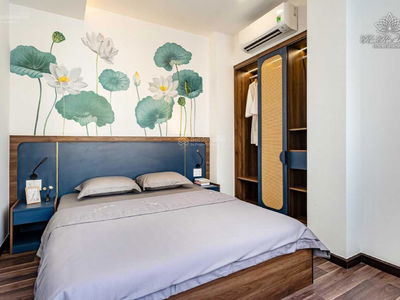 Nguyen Cuu Van Street, Vietnam Nguyen Cuu Van Street, Vietnam