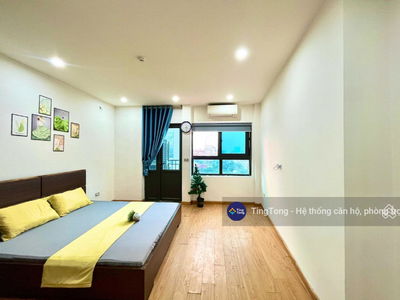 Lac Long Quan Street, Vietnam Lac Long Quan Street, Vietnam