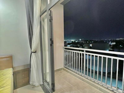 Bach Dang Street, Vietnam Bach Dang Street, Vietnam