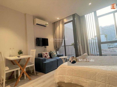 Nguyen Cuu Van Street, Vietnam Nguyen Cuu Van Street, Vietnam