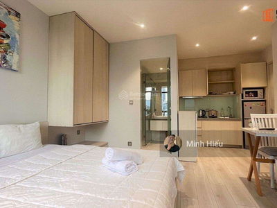 Nguyen Cuu Van Street, Vietnam Nguyen Cuu Van Street, Vietnam