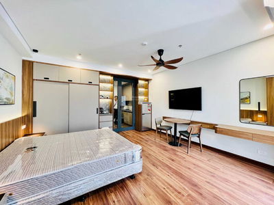 Hong Tien Street, Vietnam Hong Tien Street, Vietnam