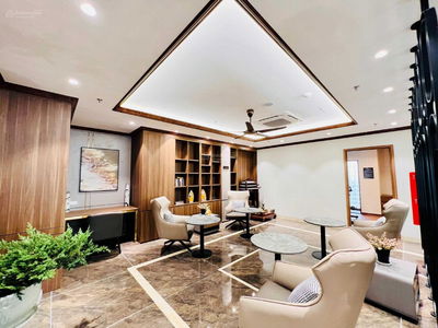 Hong Tien Street, Vietnam Hong Tien Street, Vietnam