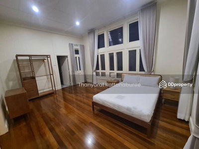 House for rent located between BTS Phrakanong and Ekkamai, Bangkok, Thailand House for rent located between BTS Phrakanong and Ekkamai, Bangkok, Thailand