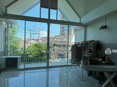 Logement dans Ban Ratsada, Thailand Logement dans Ban Ratsada, Thailand