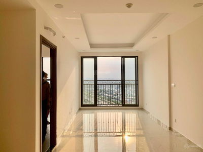 ST Moritz Pham Van Dong, Vietnam ST Moritz Pham Van Dong, Vietnam