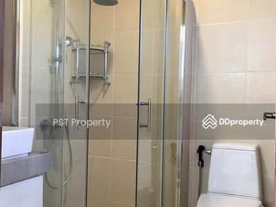 Single house near Bts Bangna and bearing, Bangkok, Thailand Single house near Bts Bangna and bearing, Bangkok, Thailand