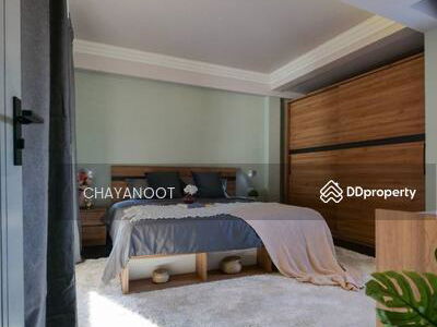 4 bedroom townhouse on Sukhumvit 71, Bangkok, Thailand 4 bedroom townhouse on Sukhumvit 71, Bangkok, Thailand