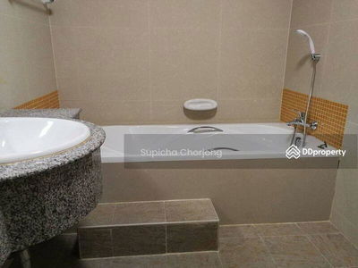 Arena Garden Village, Bangkok, Thailand Arena Garden Village, Bangkok, Thailand