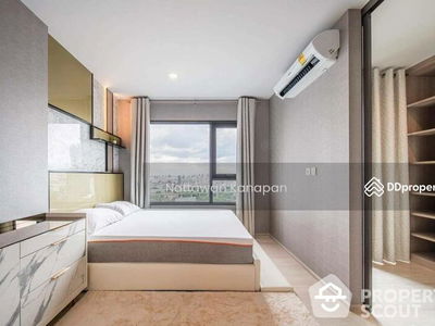 Life One Wireless, Bangkok, Thailand Life One Wireless, Bangkok, Thailand