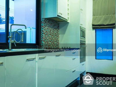 Si Phraya, Bangkok, Thailand Si Phraya, Bangkok, Thailand