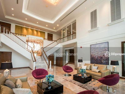 Mayfair Garden, Bangkok, Thailand Mayfair Garden, Bangkok, Thailand