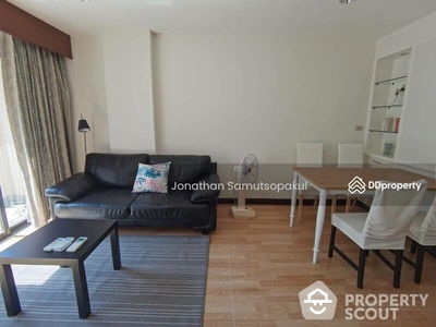 Green Point Silom, Bangkok, Thailand Green Point Silom, Bangkok, Thailand