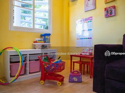 Large 4-Br Villa in Rawai, Phuket., Thailand Large 4-Br Villa in Rawai, Phuket., Thailand