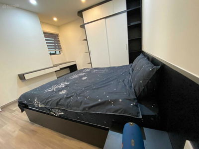 The Monarchy, Vietnam  The Monarchy, Vietnam