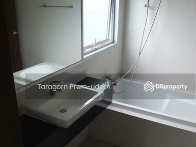 P.W.T. Mansion, Bangkok, Thailand P.W.T. Mansion, Bangkok, Thailand