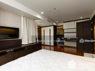 Spacious 2-Bedroom Apt., Bangkok, Thailand Spacious 2-Bedroom Apt., Bangkok, Thailand