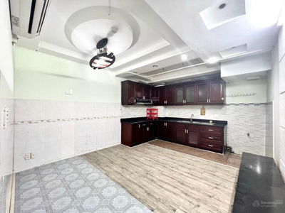 536/43A Au Co Street, Vietnam 536/43A Au Co Street, Vietnam