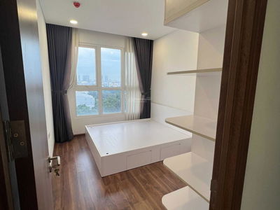 The Golden Star, Vietnam The Golden Star, Vietnam