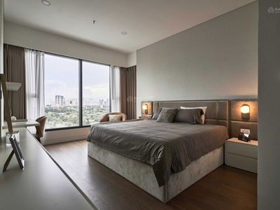 The River Thủ Thiêm, Vietnam The River Thủ Thiêm, Vietnam