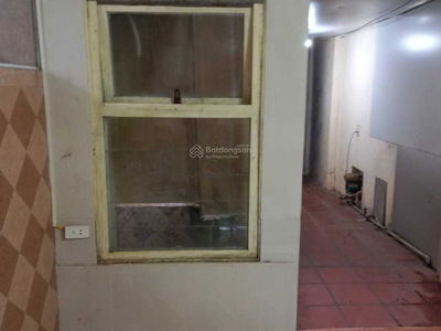 Gehäuse In Hanoi, Vietnam  Gehäuse In Hanoi, Vietnam