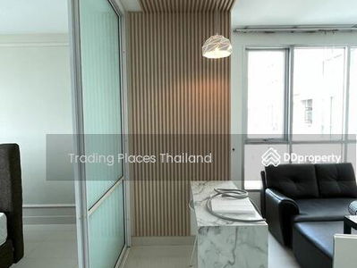 Life @ Sukhumvit 65, Bangkok, Thailand Life @ Sukhumvit 65, Bangkok, Thailand