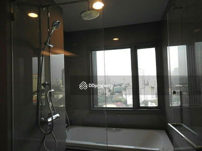 The Crest Sukhumvit 34, Bangkok, Thailand The Crest Sukhumvit 34, Bangkok, Thailand