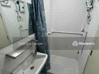 10400, Bangkok, Thailand 10400, Bangkok, Thailand