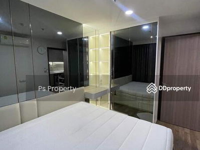 Life Ladprao Valley, Bangkok, Thailand Life Ladprao Valley, Bangkok, Thailand