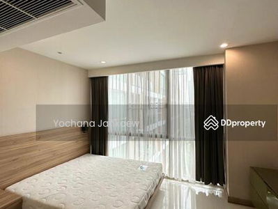 Ficus Lane, Bangkok, Thailand Ficus Lane, Bangkok, Thailand