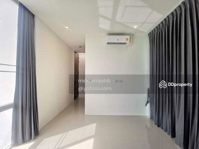 Near Central Rama 3 Nakhon Thai Village, Sathu Pradit Townhome 31 sq m., Bangkok, Thailand Near Central Rama 3 Nakhon Thai Village, Sathu Pradit Townhome 31 sq m., Bangkok, Thailand