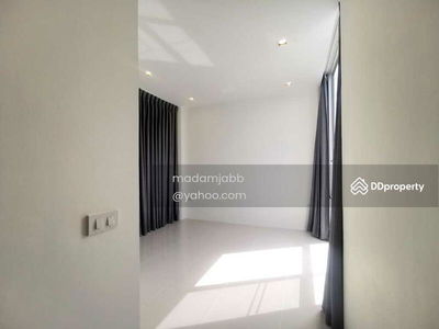 Near Central Rama 3 Nakhon Thai Village, Sathu Pradit Townhome 31 sq m., Bangkok, Thailand Near Central Rama 3 Nakhon Thai Village, Sathu Pradit Townhome 31 sq m., Bangkok, Thailand