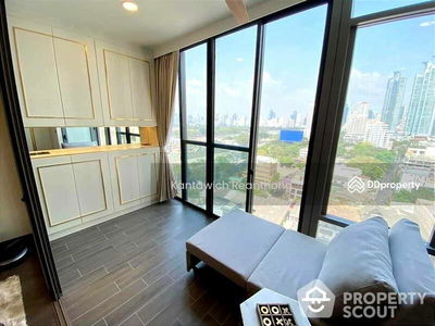 Siamese Exclusive Queens, Bangkok, Thailand Siamese Exclusive Queens, Bangkok, Thailand