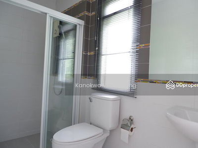 Bangkok Boulevard Rama9 Srinakarin, Bangkok, Thailand Bangkok Boulevard Rama9 Srinakarin, Bangkok, Thailand