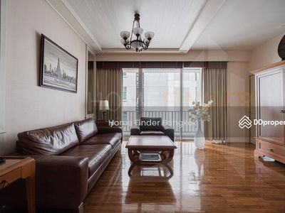 Langsuan Ville, Bangkok, Thailand Langsuan Ville, Bangkok, Thailand