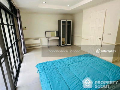 Moo Baan Chicha Castle, Bangkok, Thailand Moo Baan Chicha Castle, Bangkok, Thailand