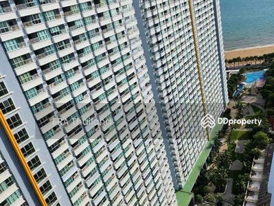 Lumpini Park Beach Jomtien, Chon Buri, Thailand Lumpini Park Beach Jomtien, Chon Buri, Thailand