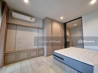 Life One Wireless, Bangkok, Thailand Life One Wireless, Bangkok, Thailand