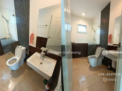 The Living 3 Soi Wat Lat Pla Duk, Nonthaburi, Thailand The Living 3 Soi Wat Lat Pla Duk, Nonthaburi, Thailand