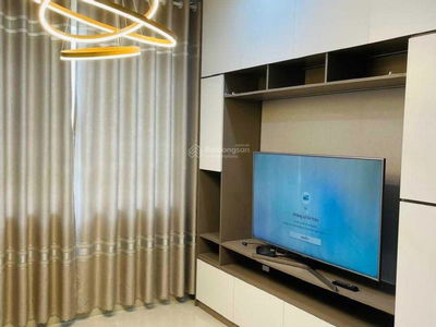 Topaz Elite, Vietnam Topaz Elite, Vietnam