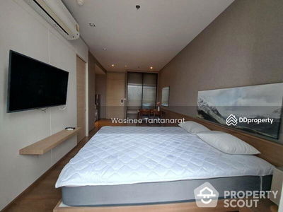 Park Origin Phrom Phong, Bangkok, Thailand Park Origin Phrom Phong, Bangkok, Thailand