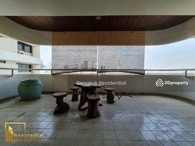 Tower Park, Bangkok, Thailand Tower Park, Bangkok, Thailand