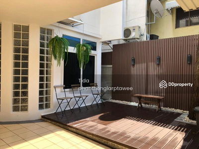 Soi Soonvijai 4, Bangkok, Thailand Soi Soonvijai 4, Bangkok, Thailand