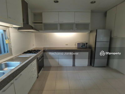 J.S.K. Mansion, Bangkok, Thailand J.S.K. Mansion, Bangkok, Thailand